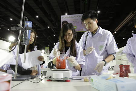 Top beauty specialists tackle formulation challenges 