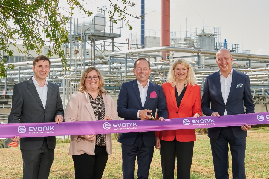 Evonik opens sustainable emollients plant in Germany