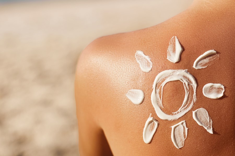 UK sets safe UV filter limits in sun care products